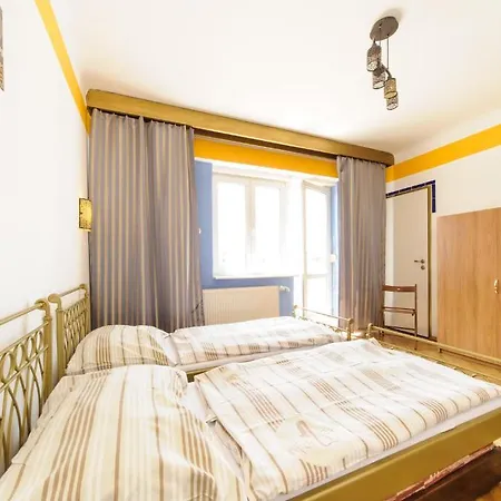Blues Hostel *